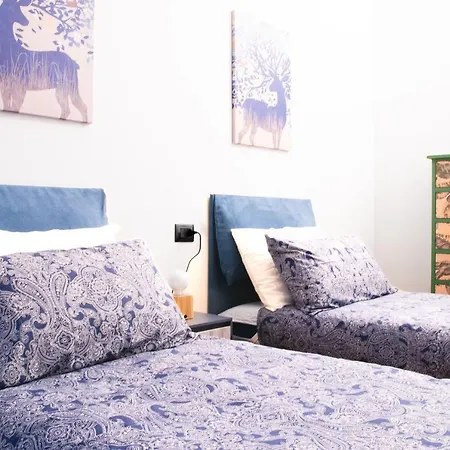 Toffee House By Happyhostorino トリノ